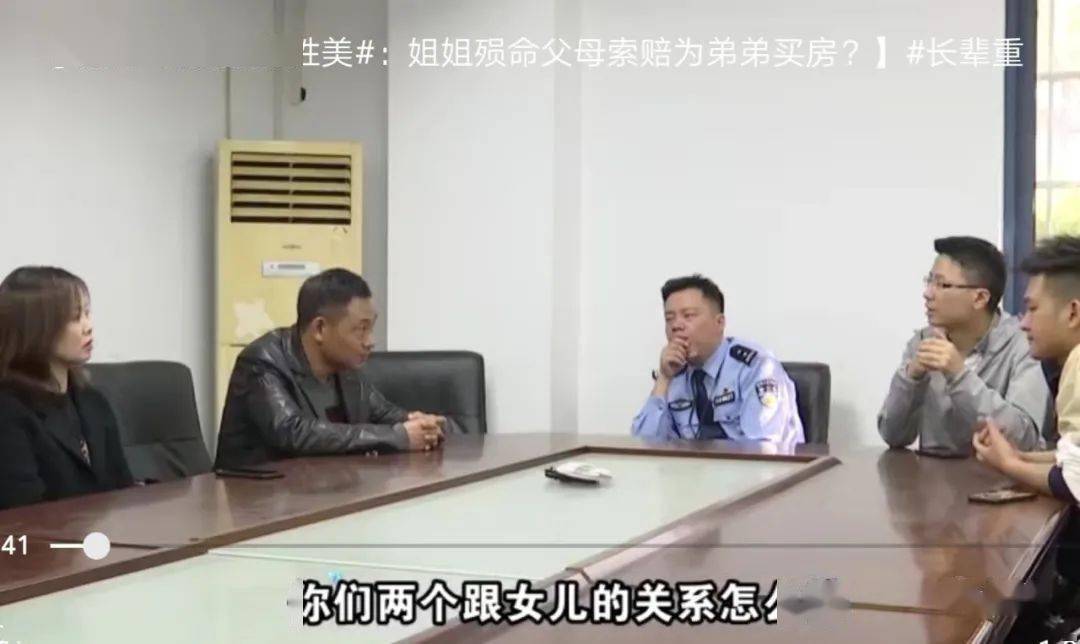 她父母不知道的是,洛洛生前,一直在微博上记录着这一切.