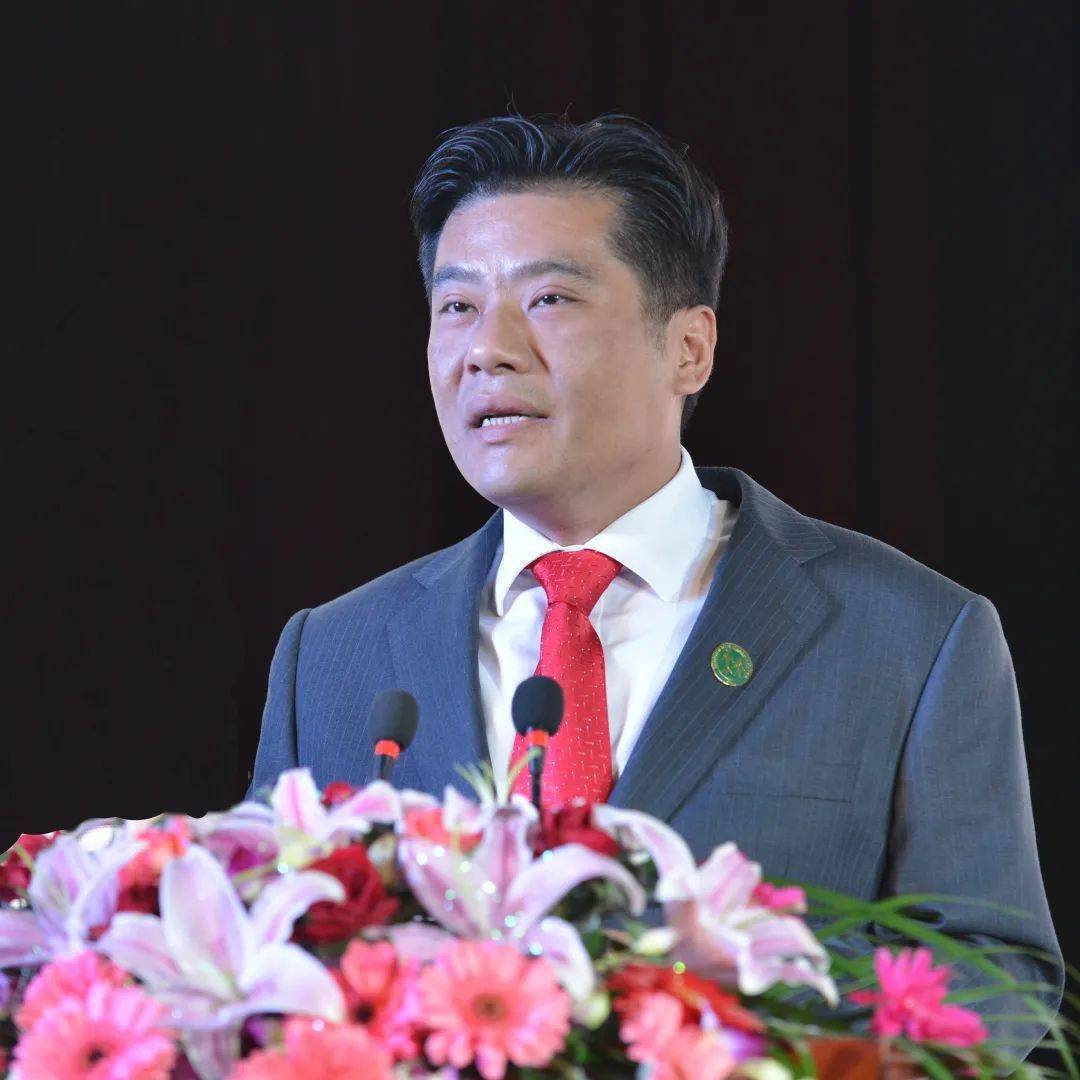 上海市七宝中学原校长仇忠海成人之美美美与共