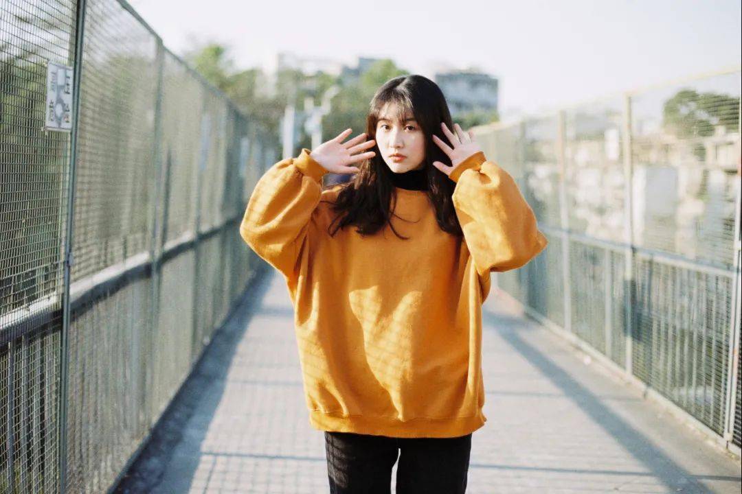 拍照如何拍出日常感 81775788b8e34793bcd9ccb574b1ab43.jpeg