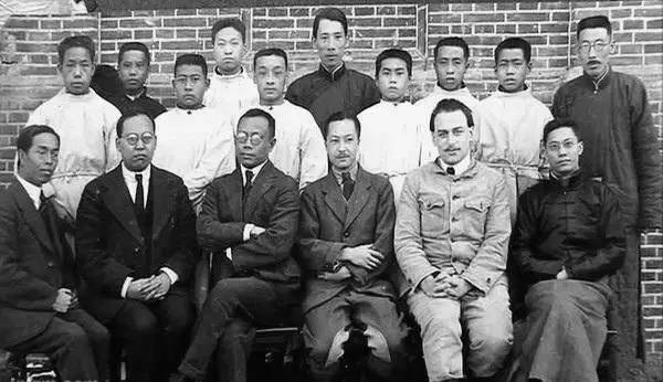 “鼠疫斗士”,国士无双!首位华人诺贝尔奖候选人,伍连德传奇一生!临终遗言:我衷心希望中国更加繁荣昌盛-搜狐大视野-搜狐新闻