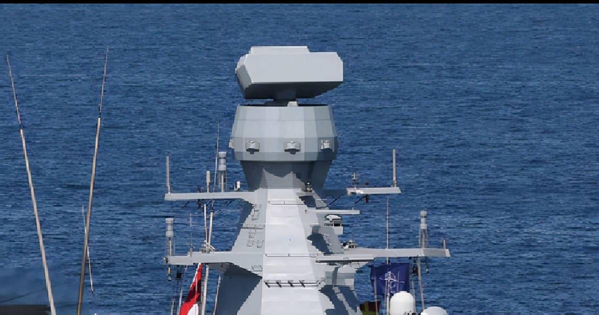 土耳其tf2000护卫舰图片