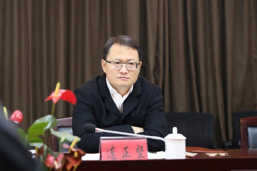 苍南新任常务副县长亮相