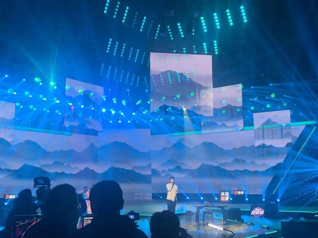 世纪汉唐4号院5号4k演播厅直播春节特别节目过招牛人之夜晚会