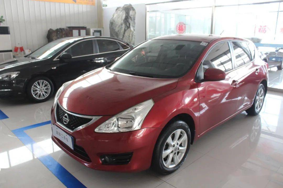 2013 日产骐达 1.6at