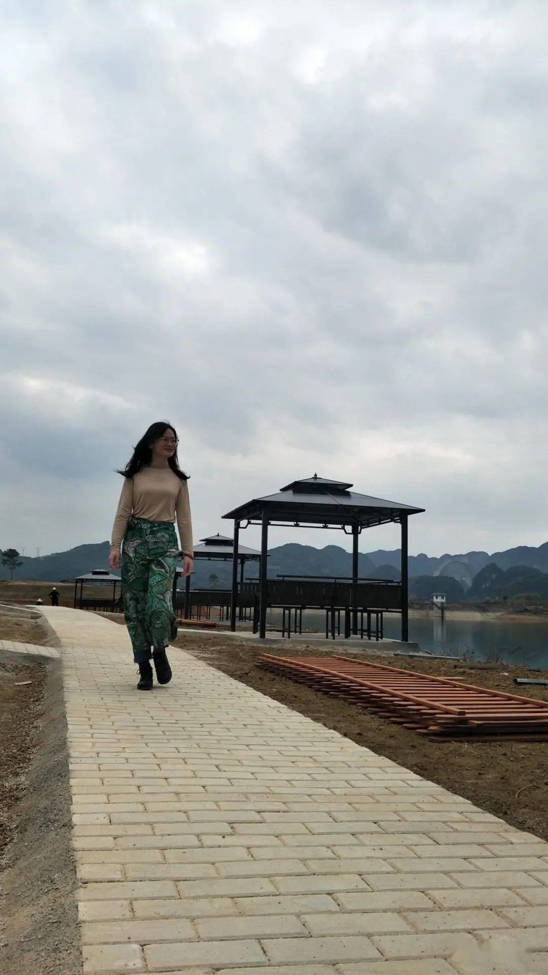 直播预告丨马伶湖游乐场明日开放!一大波好玩好吃等你来!_宜州