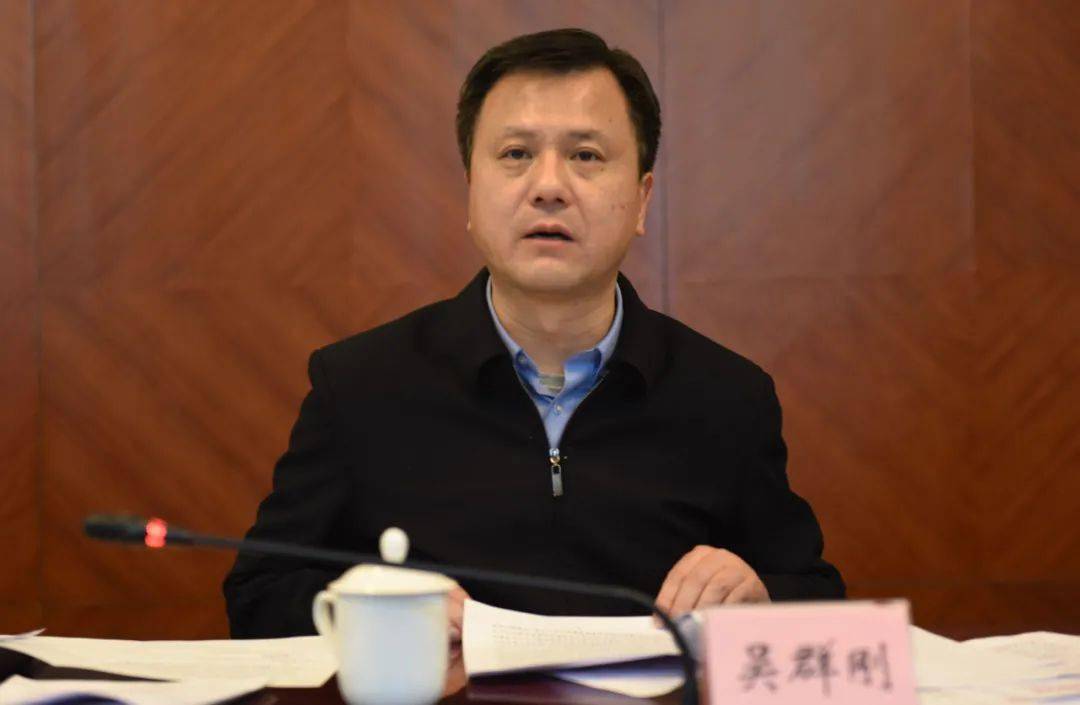 南充市委副书记,市长,市森林防灭火专项整治工作领导小组组长吴群刚