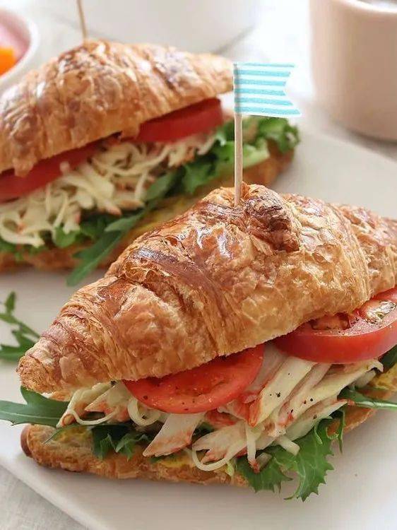 盐可颂 可颂 它们之间的区别远不止差一个 盐 字 面包