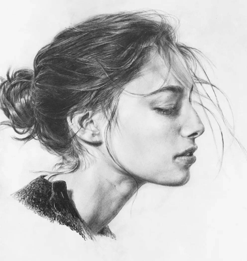 笔触柔细腻的肖像素描aduhong作品欣赏