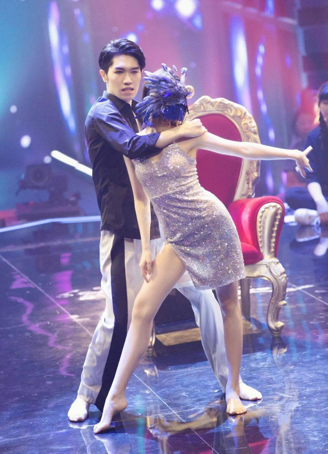 毛晓彤长相很甜做人超酷