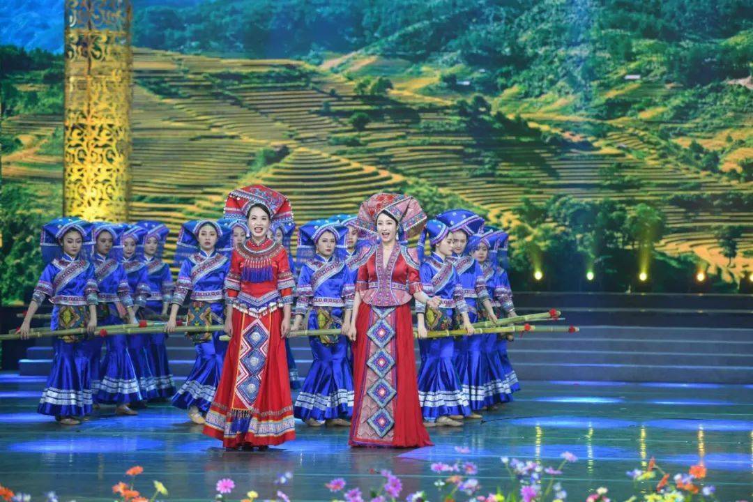 宁夏各民族人口_宁夏回族人口分布(2)