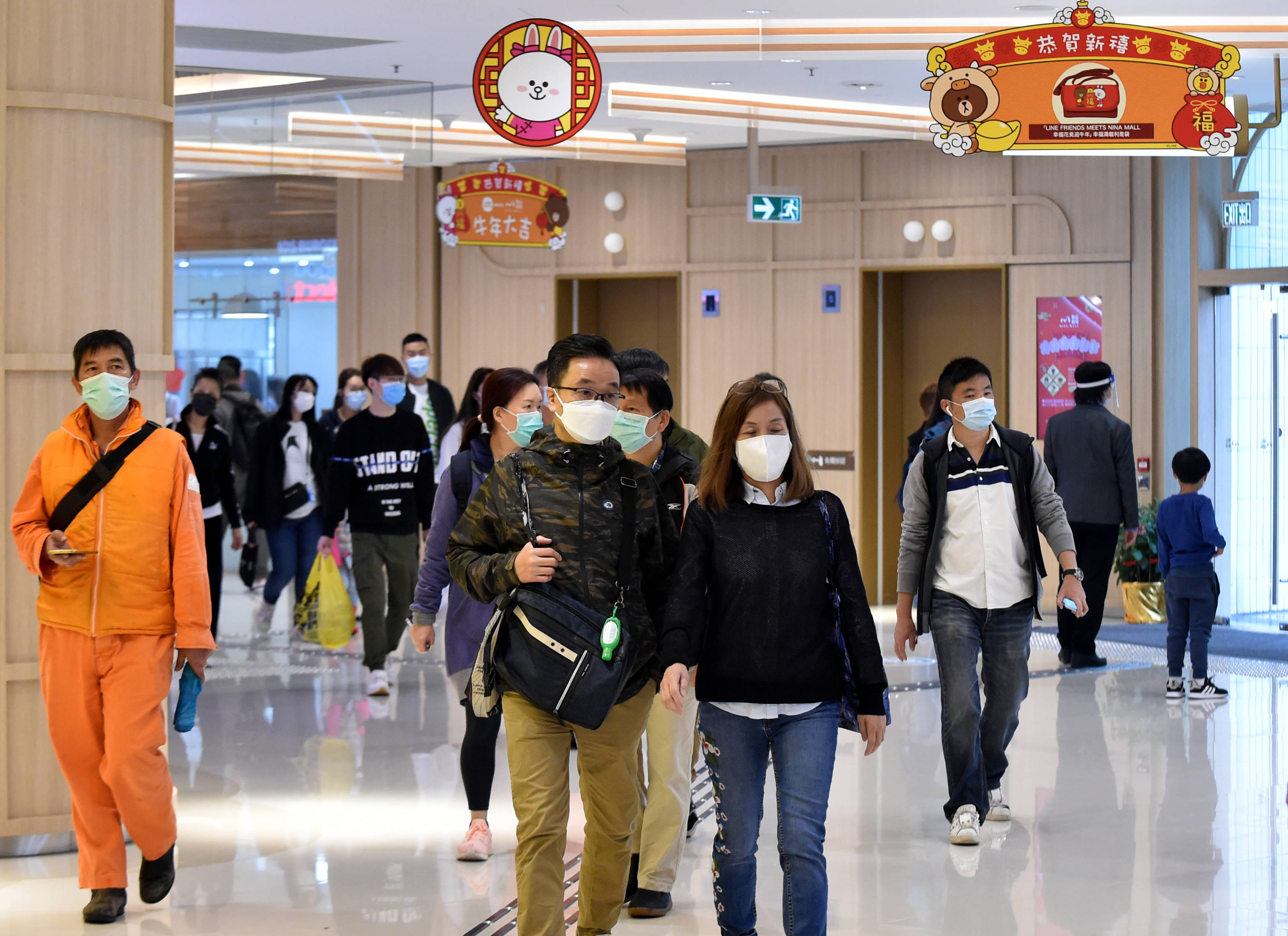 香港新增17例新冠肺炎確診病例 創新一波疫情以來新低