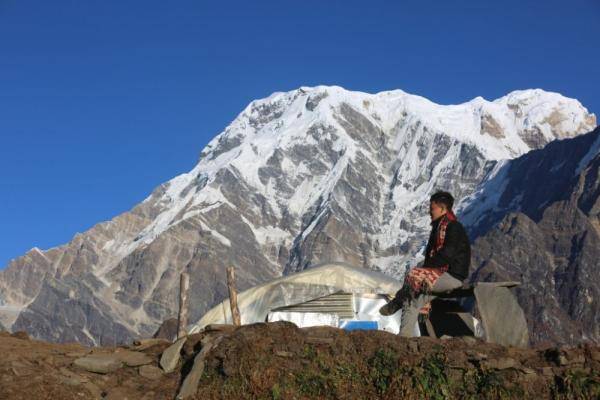 尼泊尔降雪减少　登山旅游业受重创