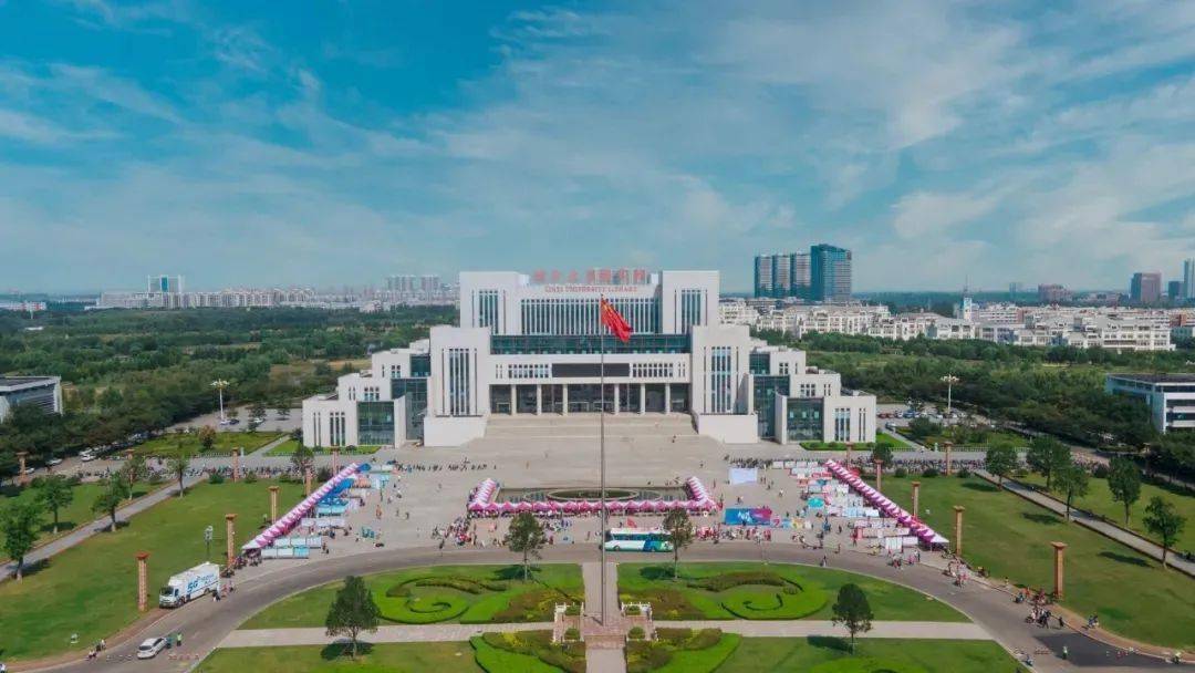 风雨兼程八十载这是来自临大学子的花式告白