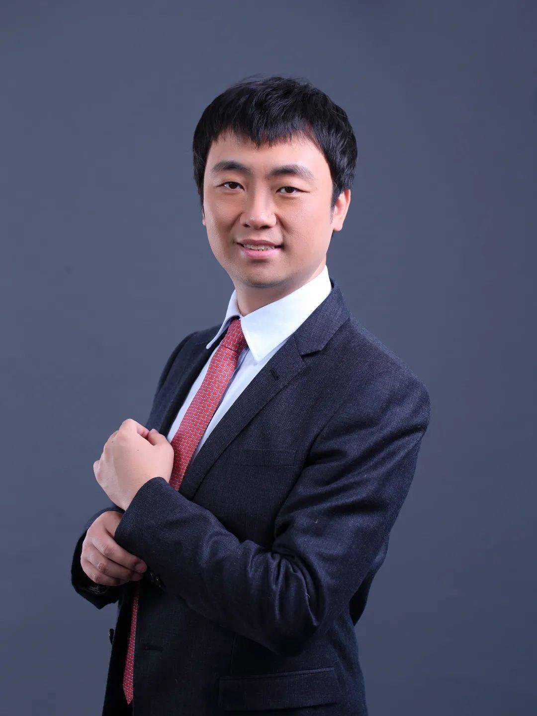 校友钟竹2021年度主题演讲abrilliantteam