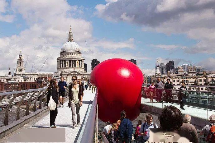 红红火火过牛年,这些"红起来"的装置艺术你get到了吗?