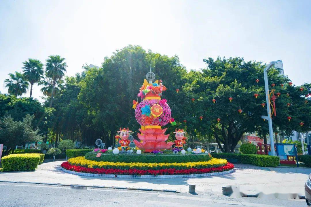 辛丑牛年乐从春节装饰添喜庆