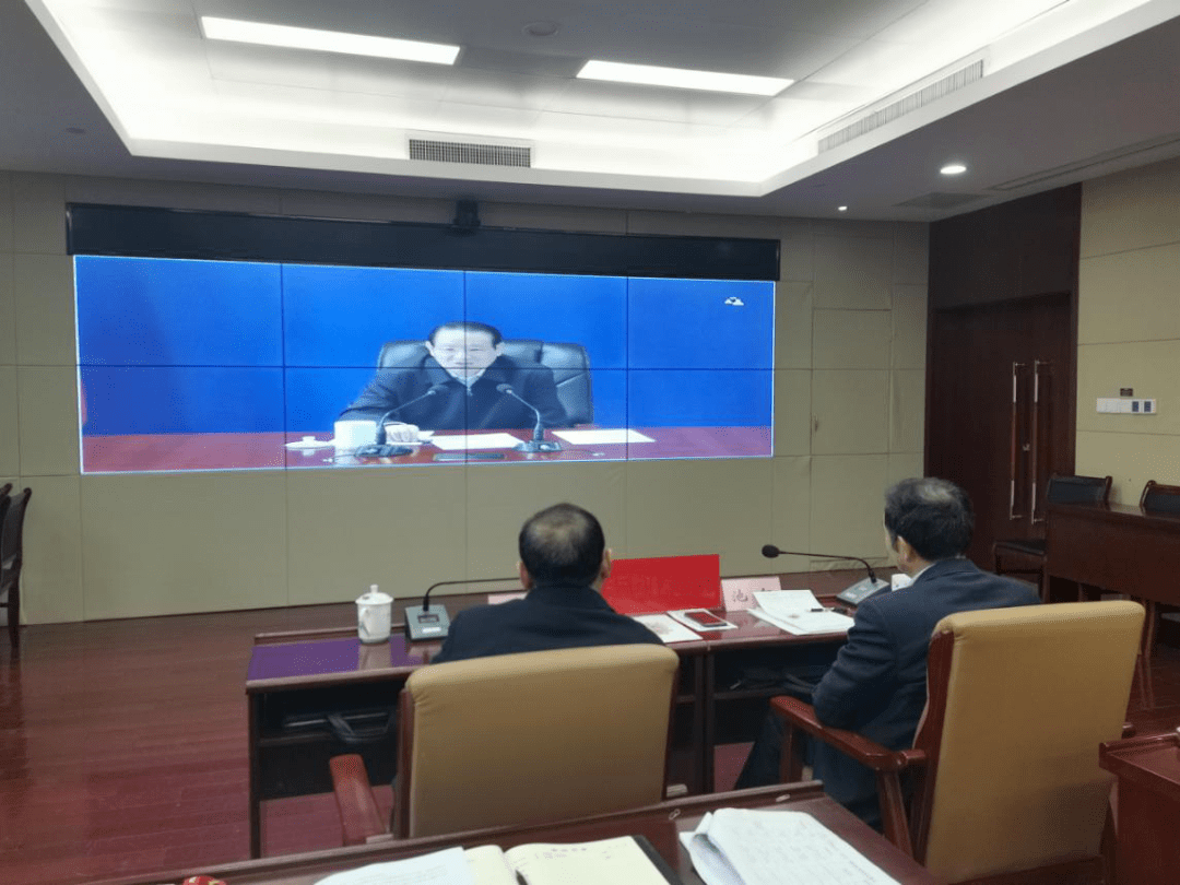 易省长强调,未来几天天气较好,适宜出游,各地要统筹强化疫情防控工作