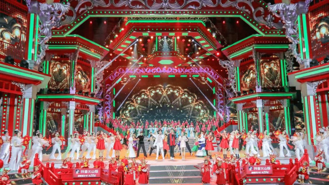 全媒体数据一枝独秀2021辽视春晚以创新创意实现收视口碑双丰收