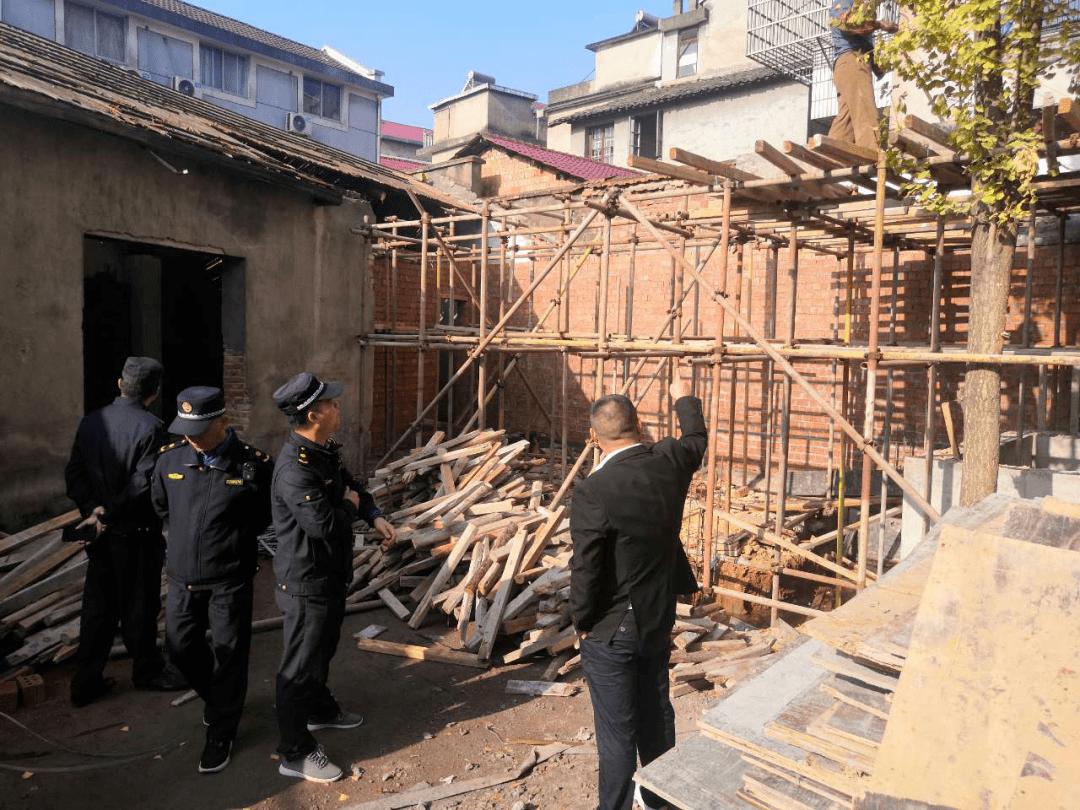 实干奋进 砥砺前行 2020年江山市综合行政执法局城区分局在行动_违法