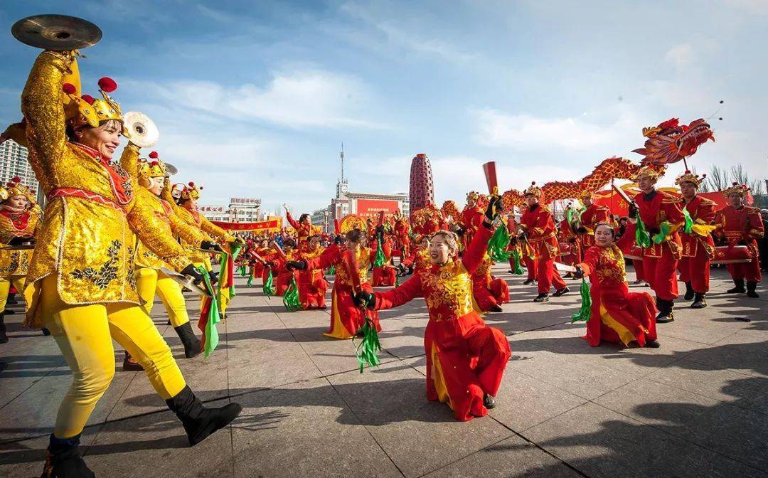 今年带上家人去庙会逛逛吧!