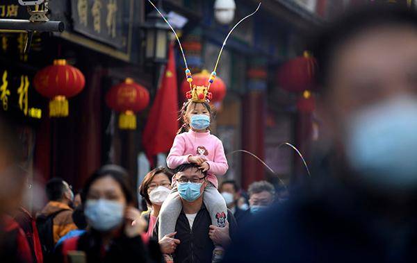 假期前三天北京接待游客同比增长1.2倍 达275万人次