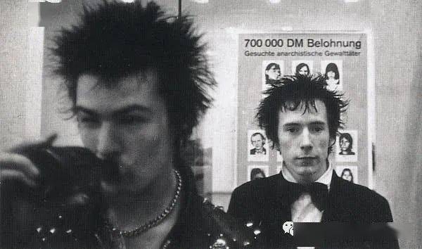 sex pistols johnny rotten sid vicious36.