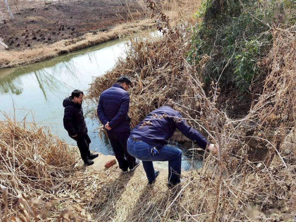 2月15日,宿迁市政府副秘书长朱瑞军带队对沭阳县大涧河,泗阳县颜倪河