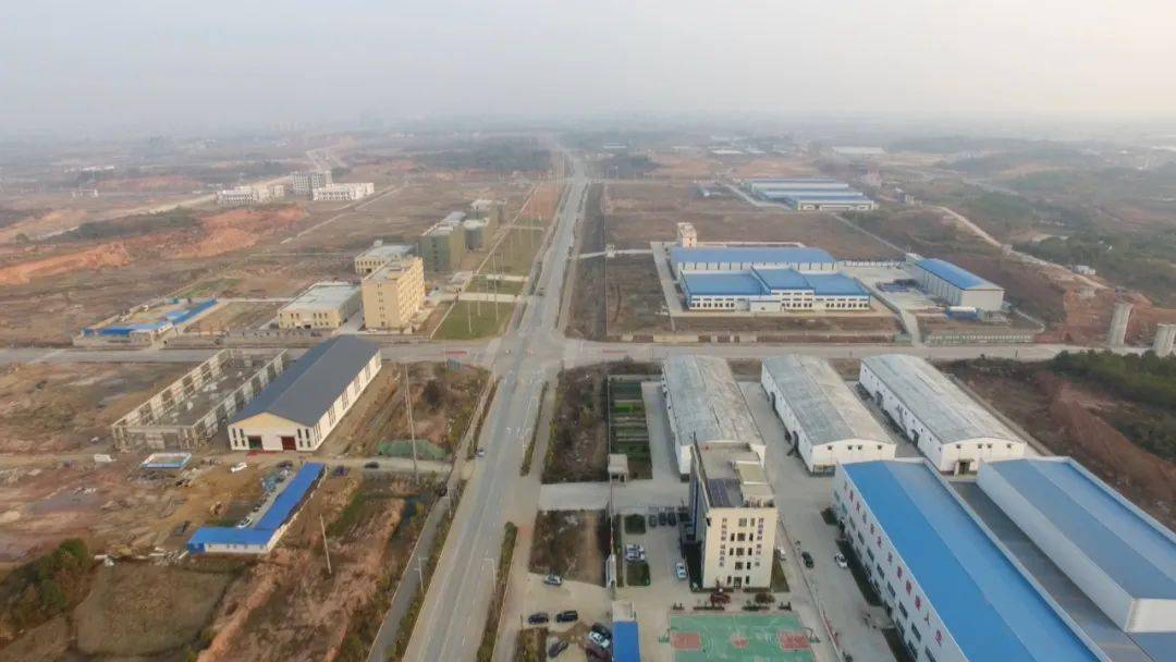 蕲春gdp_蕲春一中照片