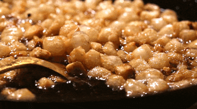 f4a6b093116c44358443104efd232c34.gif