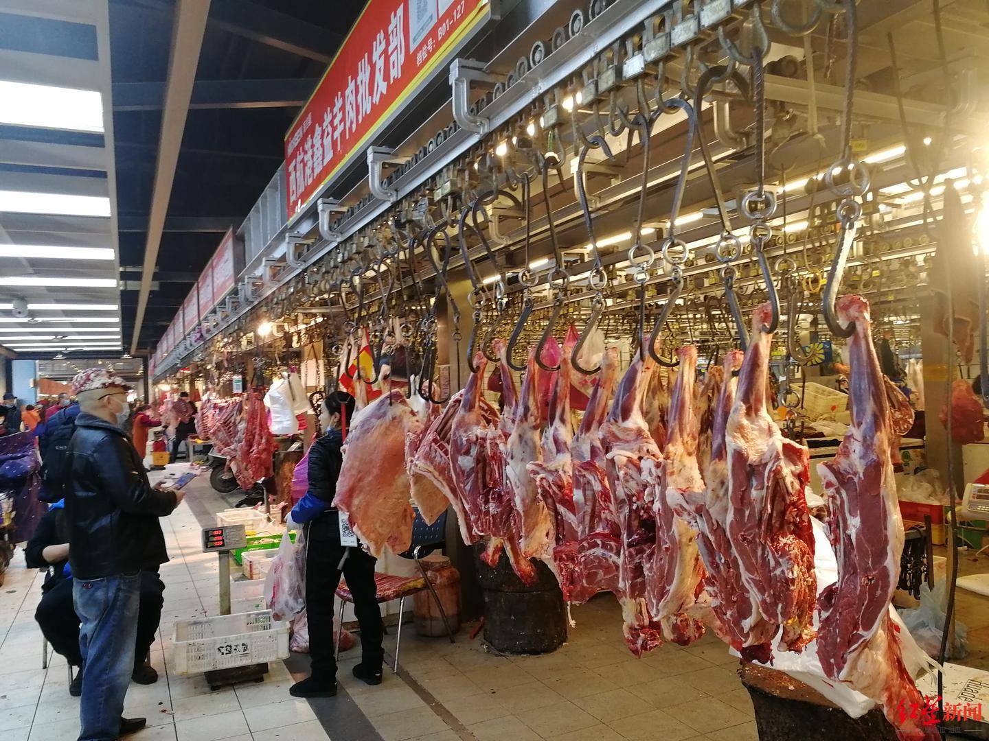 供给足、消费旺！春节期间，四川零售和餐饮企业销售额较去年同期增长近三成