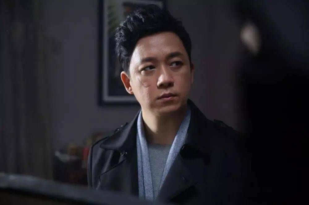 影视从玉面小生到荧幕硬汉潘粤明的起伏往事