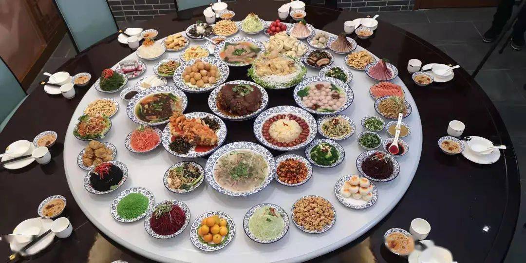 大荔县餐饮协会供图今天,健康与节制成为中国人倡导的餐桌新风尚