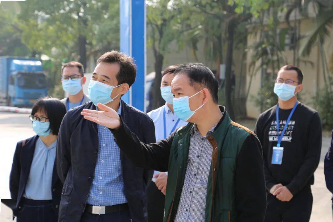 副区长乔吉飞到集中监管仓调研复工复产工作并慰问基层一线人员