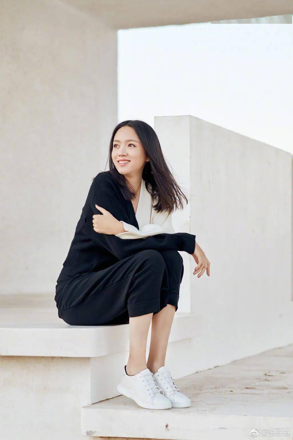 怀孕6月上春晚,艳压奚梦瑶,拒嫁30亿豪门:她才是人生赢家!