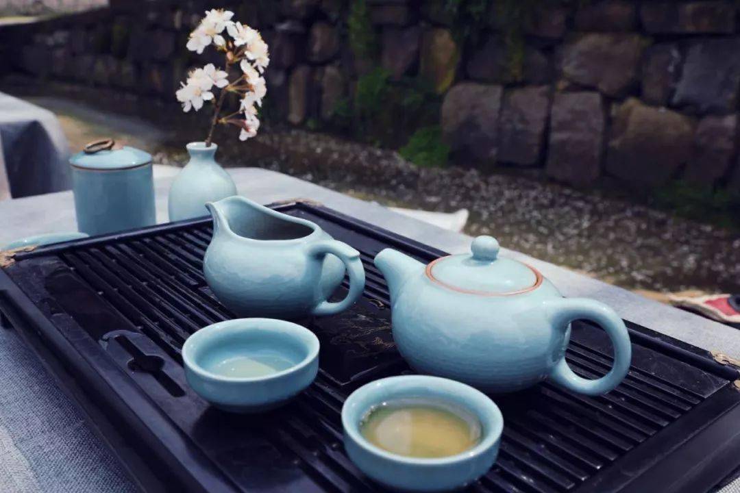 2019年悬岩村游记竹林风吹喝茶露营樱桃花开又花落