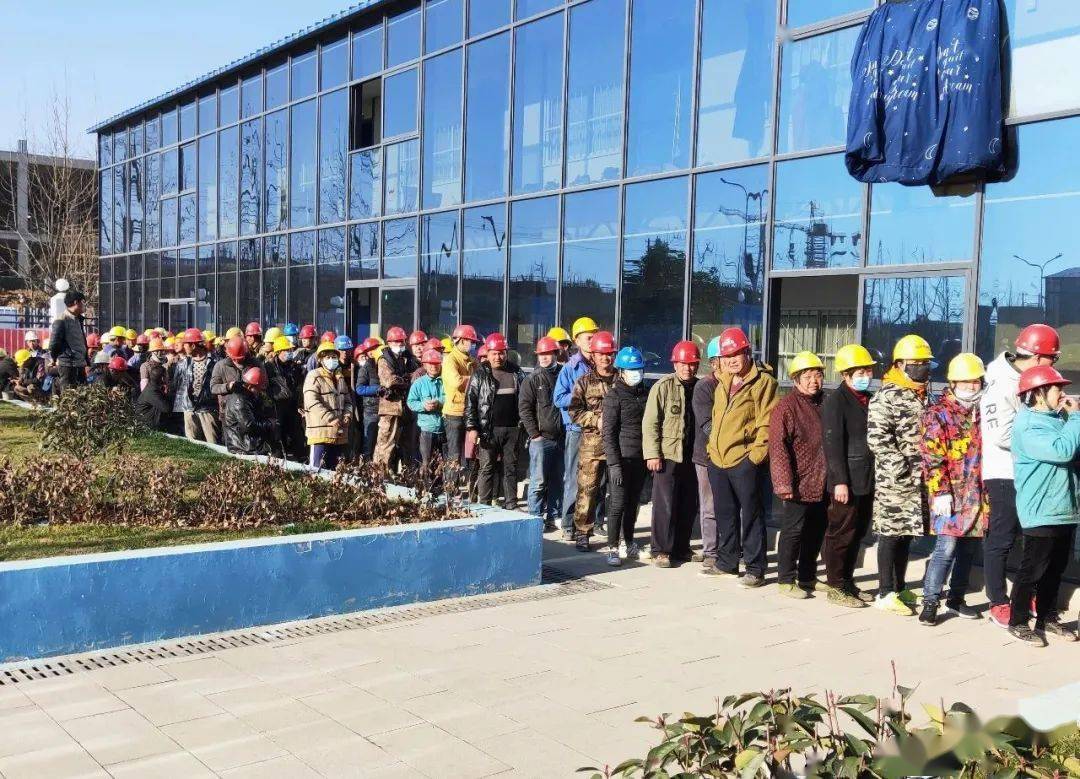 2021年2月10日,东方日升滁州生产基地厂区建设项目,完成电池北楼与