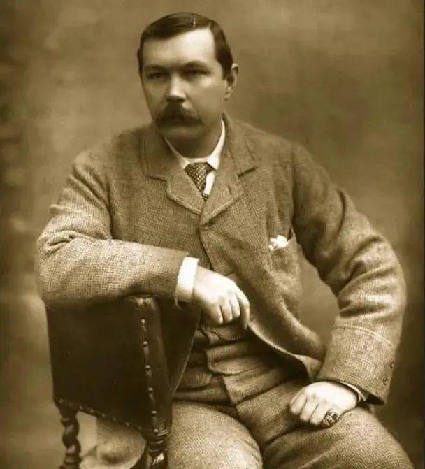 福尔摩斯作者唯一一次亲自查案一波神操作揪出潜伏多年幕后黑手然而