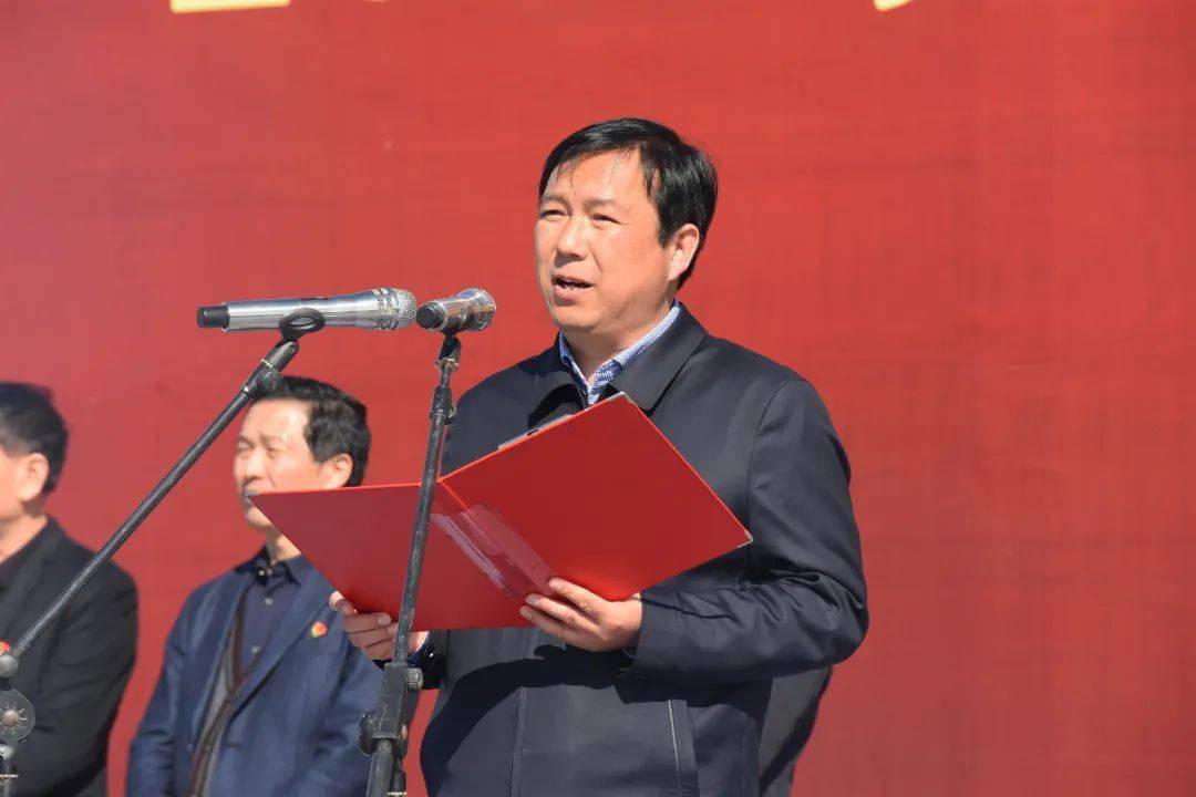 县委书记李显庆在镇平县分会场下达2021年
