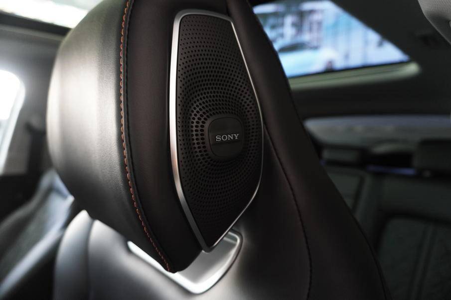 搭20t引擎8at头枕音响很鸡肋体验长安unik