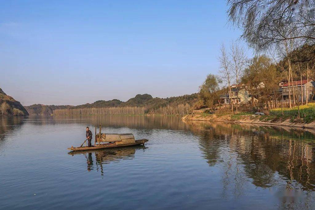 春风又绿滩头村