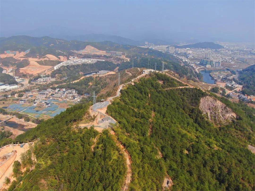 闽西又一座山地公园开放游人如织_马兰山