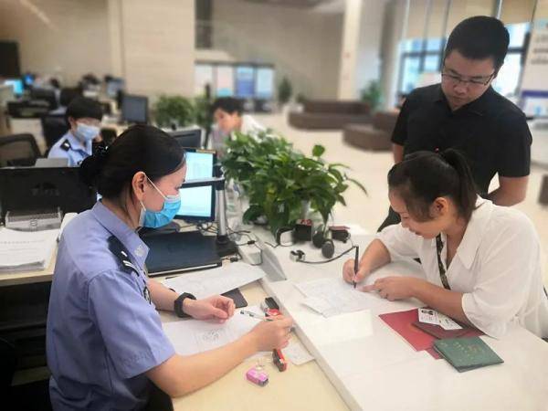 如何跨省迁户 59320be948004a6cb65f40f224fcfda2.jpeg