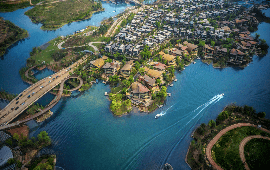 ceotalk神盘麓湖罗立平一名马拉松跑者