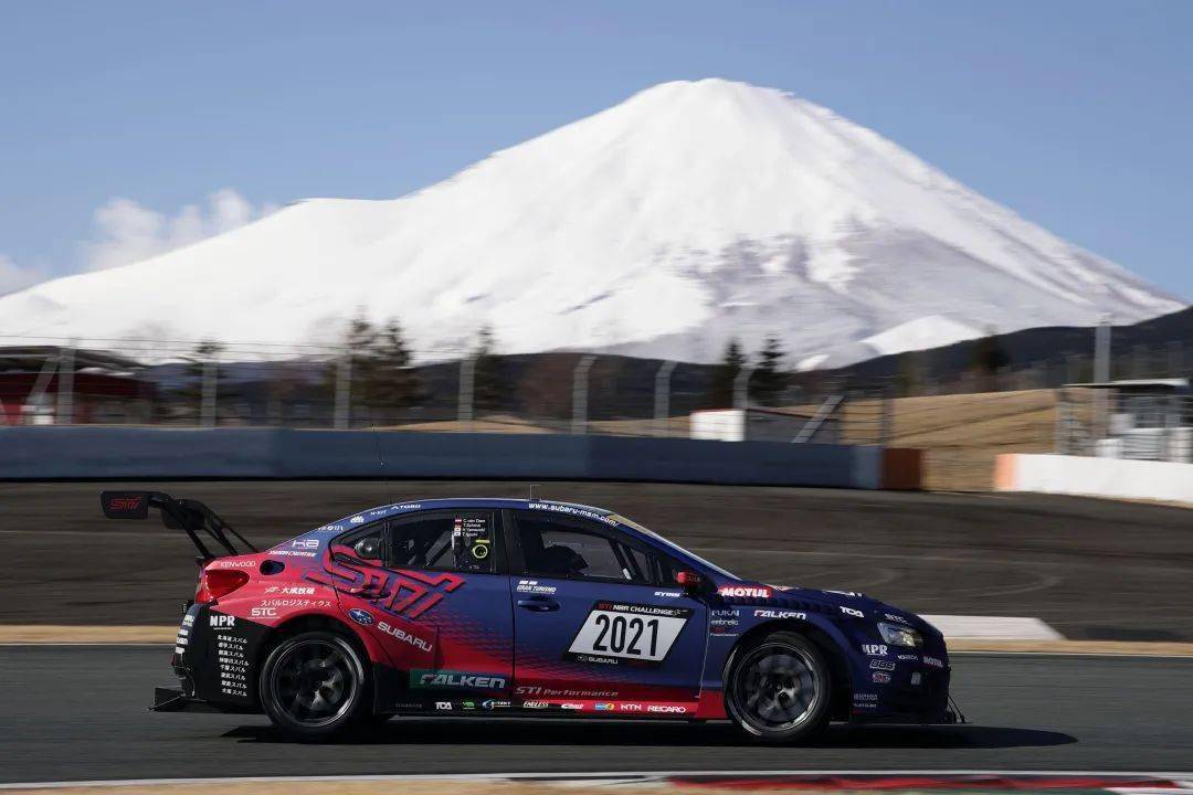 斯巴鲁和sti于富士赛道发表brzgt300赛车新涂装并公布2021年赛事活动