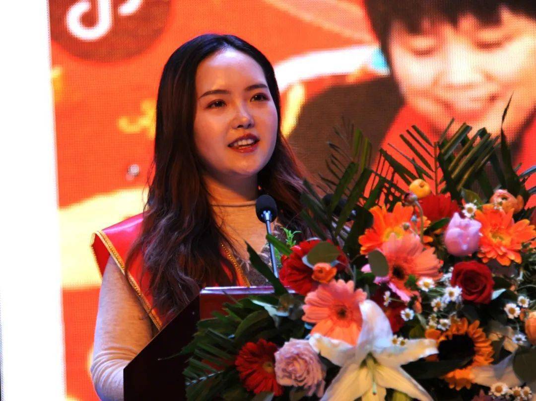 虽有着不同的生活阅历↑杨二强副县长致词县委常委,宣传部长白继军,副