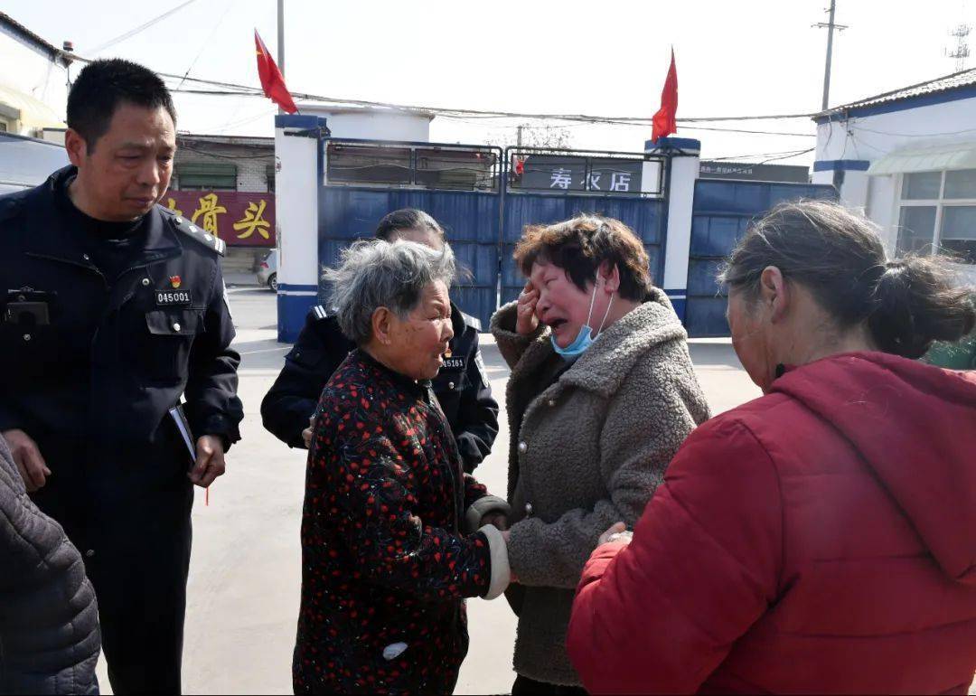沁阳历年人口_沁阳七彩柱图片