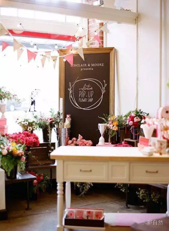 花店一定要有块小黑板太好用了