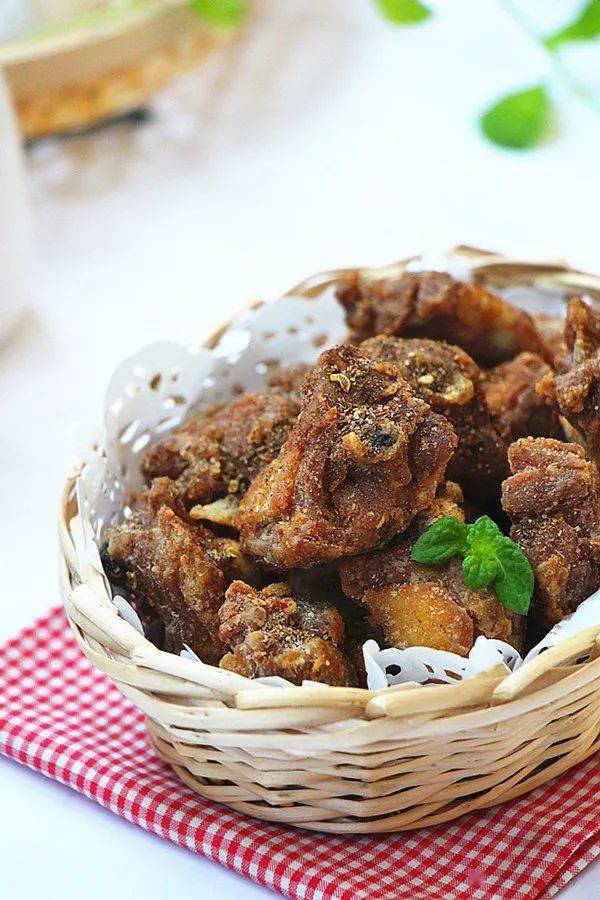 不上火的香酥鸭块下酒解馋两不误