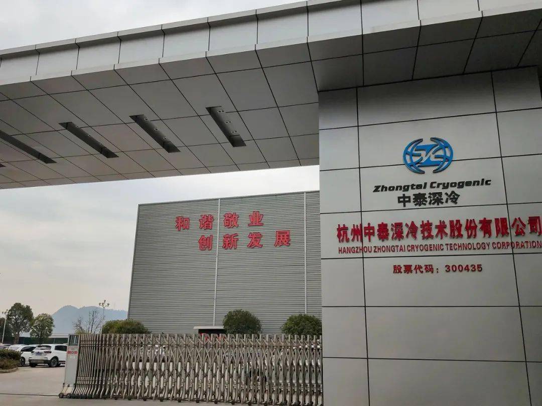 牛年新春第一访区委书记去了这几家企业