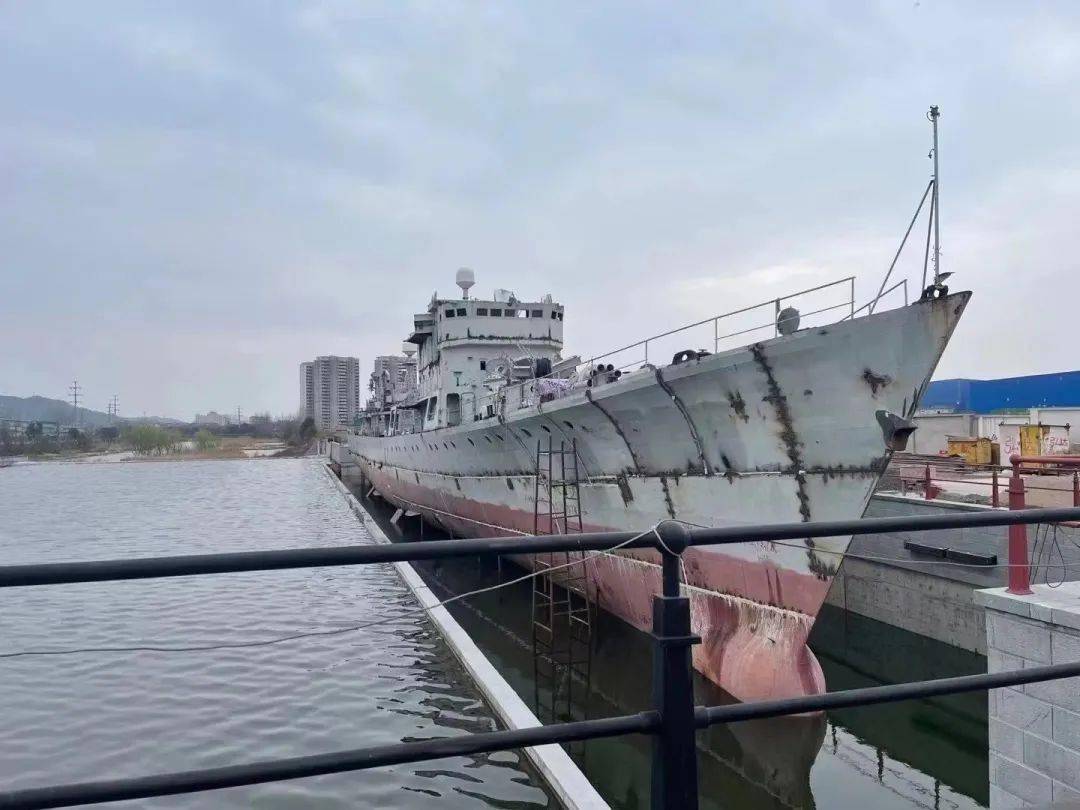 耗时5个月这艘军舰在东阳这里安家最快7月可开放